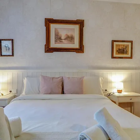 Red Velvet By Hello Homes Appartamento